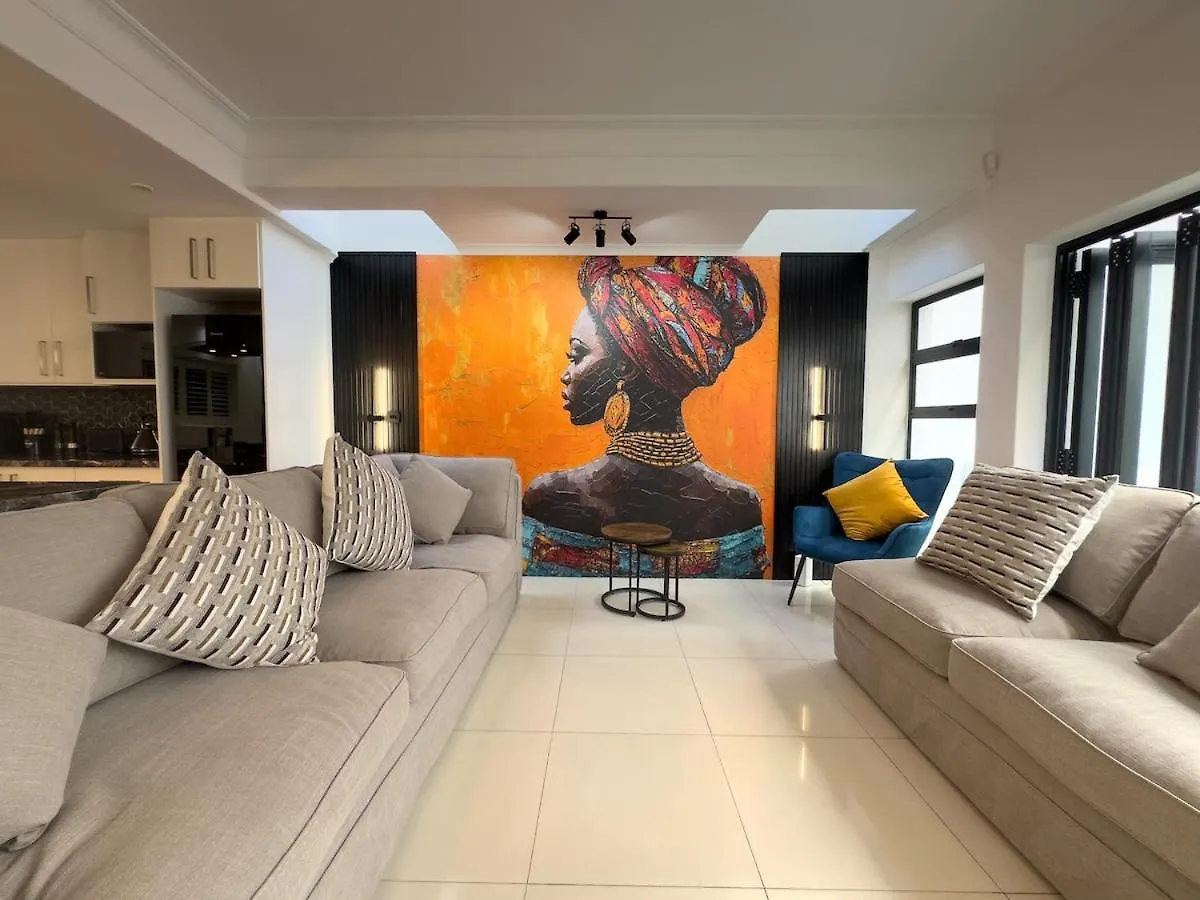 Urban Oasis Penthouse-Jacuzzi! Villa Cape Town 0*,  South Africa